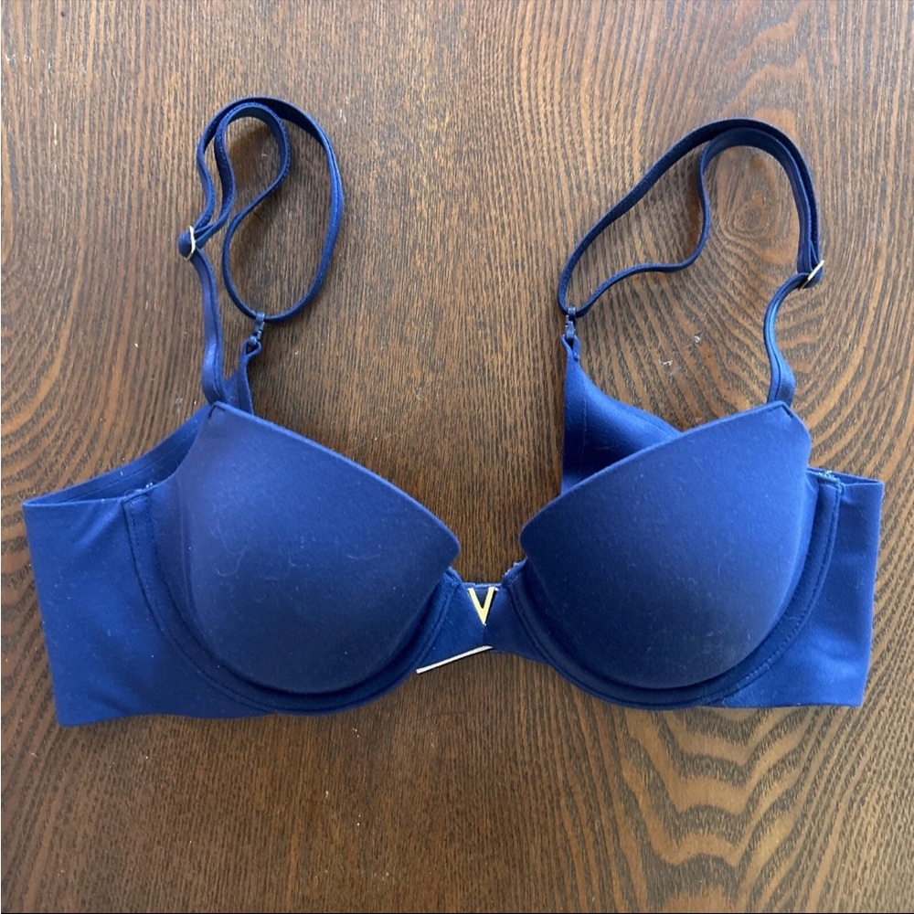 Victoria's Secret Perfect Shape Push Up Smooth Bra 32C Navy Blue Gold V